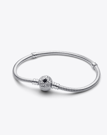 North Star Clasp Snake Chain Bracelet