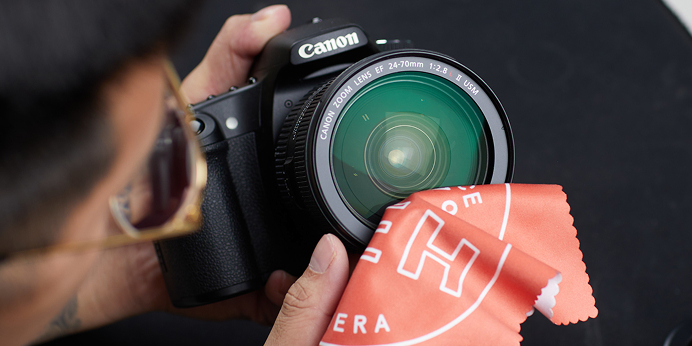 How to Check a Used Lens for Dust, Mold, and Scratches
