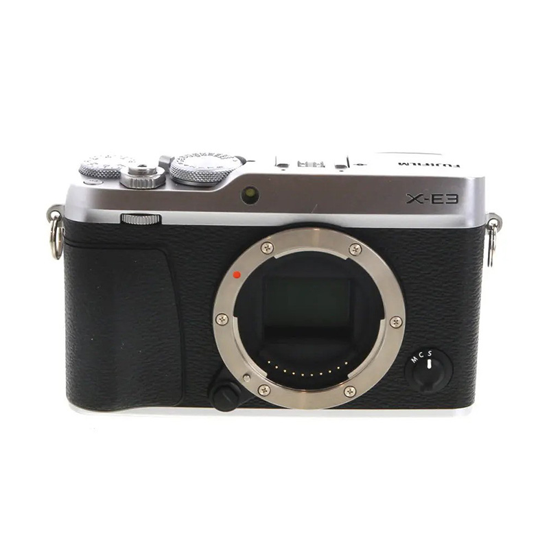 Fujifilm X-E3 + EF-X8