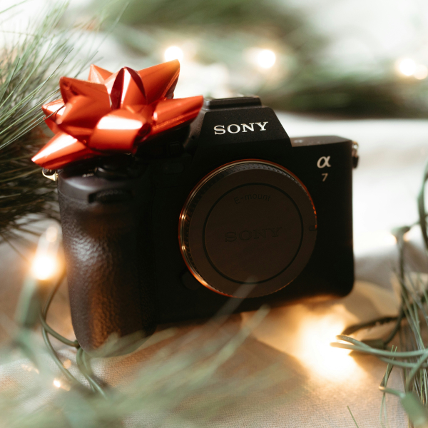 The Ultimate Holiday Gift Guide for Pre-Owned Cameras