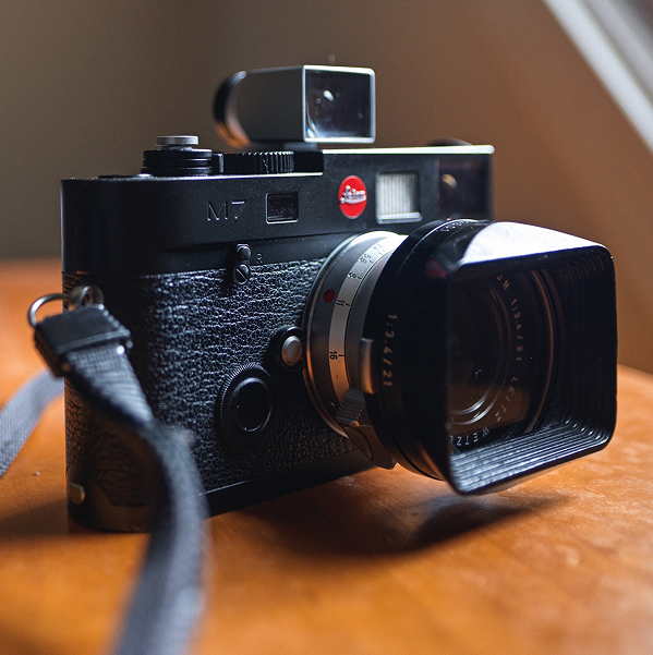 The Ultimate Leica Camera Guide: Film & Digital