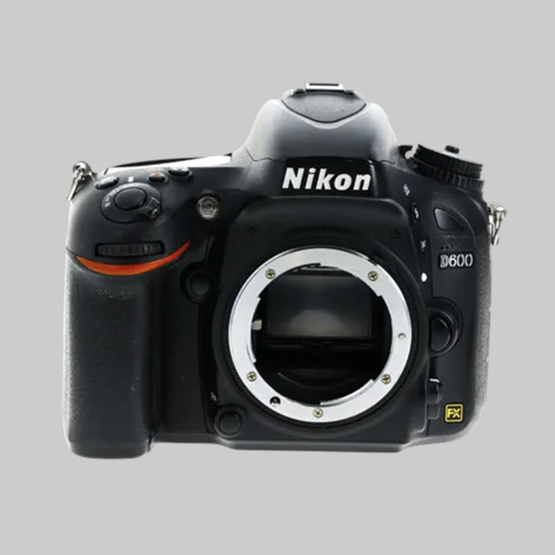 Nikon D600